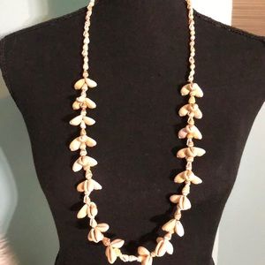 Shell necklace